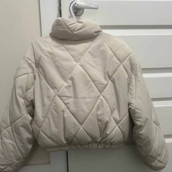 Garage Women's Off-White Puffer Jacket - Picture 2 of 11